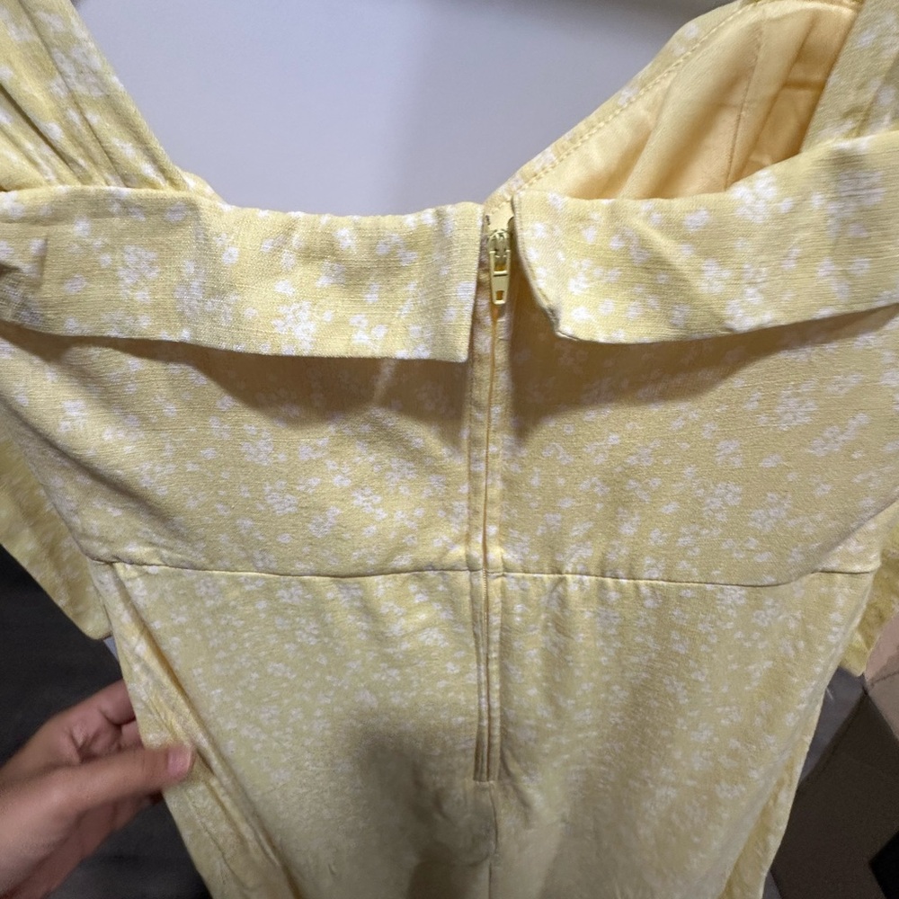 Trixxi Sunny Yellow Midi Dress - Picture 9 of 11